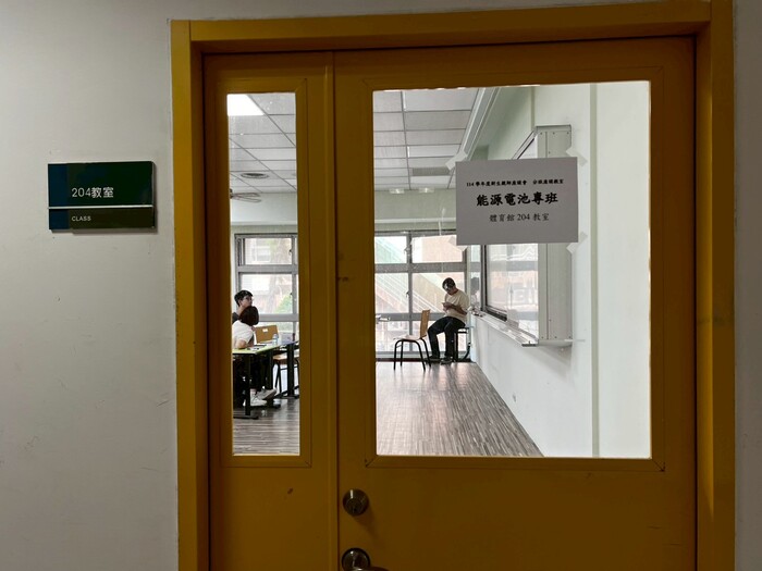 20250831新生家長座談會圖片